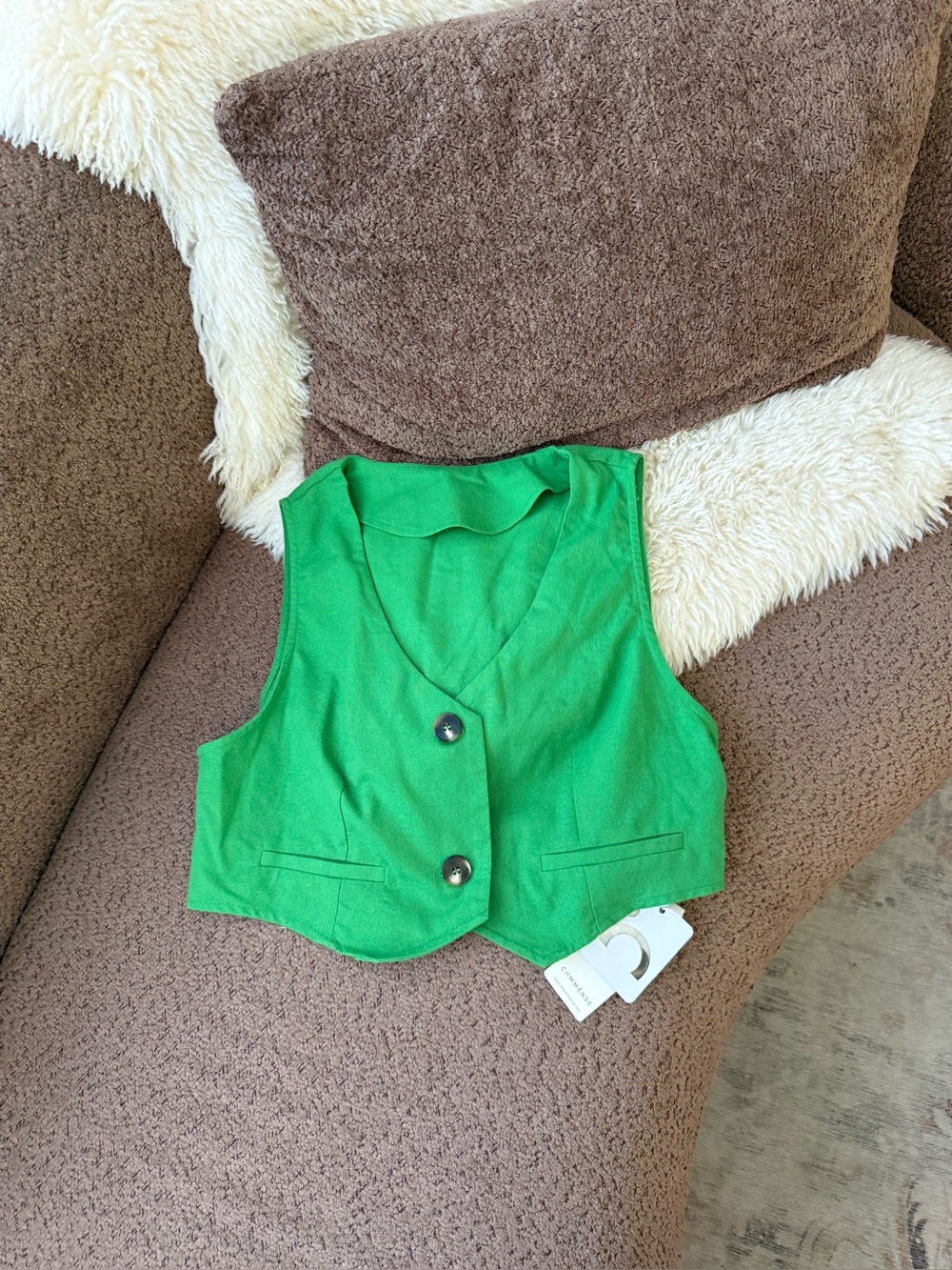 Commense Linen Blend Cropped Vest Top